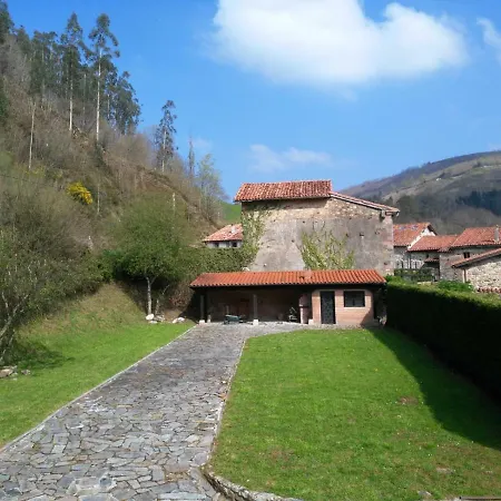 Querencia * Carmona (Cantabria)